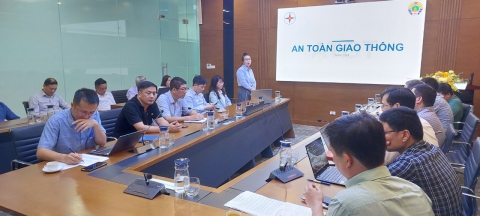 Thủy điện Trung Sơn tổ chức lớp tập huấn an toàn giao thông cho Cán bộ công nhân viên
