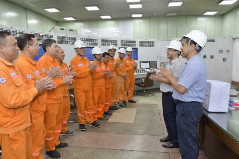Ban chỉ đạo cung ứng điện mùa khô EVNGENCO2 làm việc với Nhiệt điện Hải Phòng và Phả Lại