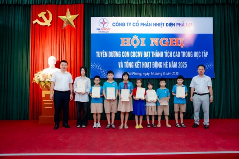 PPC tổ chức Hội nghị tuyên dương, khen thưởng con CBCNV đạt thành tích cao trong học tập và tổng kết hoạt động hè năm 2025