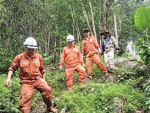 Giữa sạt lở, chia cắt: Tinh thần kiên trì bám trụ của người lao động Công ty Thủy điện Sông Bung