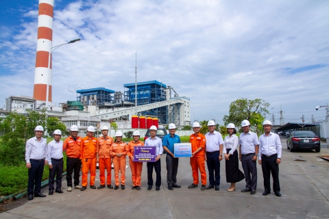 Lãnh đạo EVNGENCO2 thăm hỏi, động viên người lao động các đơn vị phát điện trong cao điểm mùa khô năm 2026
