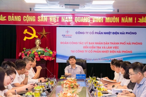 Lãnh đạo UBND thành phố Hải Phòng làm việc với Nhiệt điện Hải Phòng, đồng hành tháo gỡ khó khăn cho doanh nghiệp