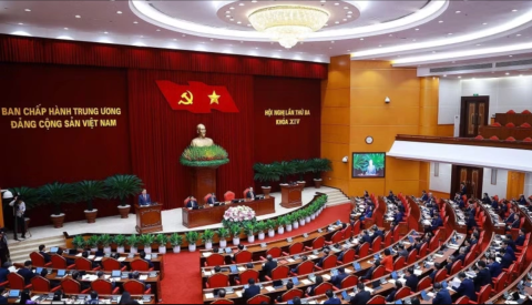 Hội nghị Trung ương 3: Động lực mới cho phát triển từ bốn bước chuyển chiến lược