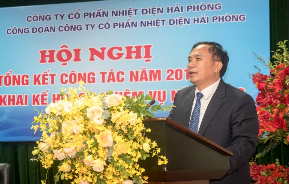 Ông Trần Phú Thái - CT HĐTV Tổng Công ty Phát điện 2 phát biểu tại Hội nghị