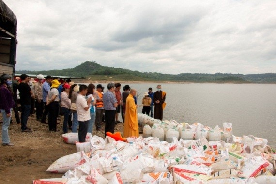 điểm sáng 2