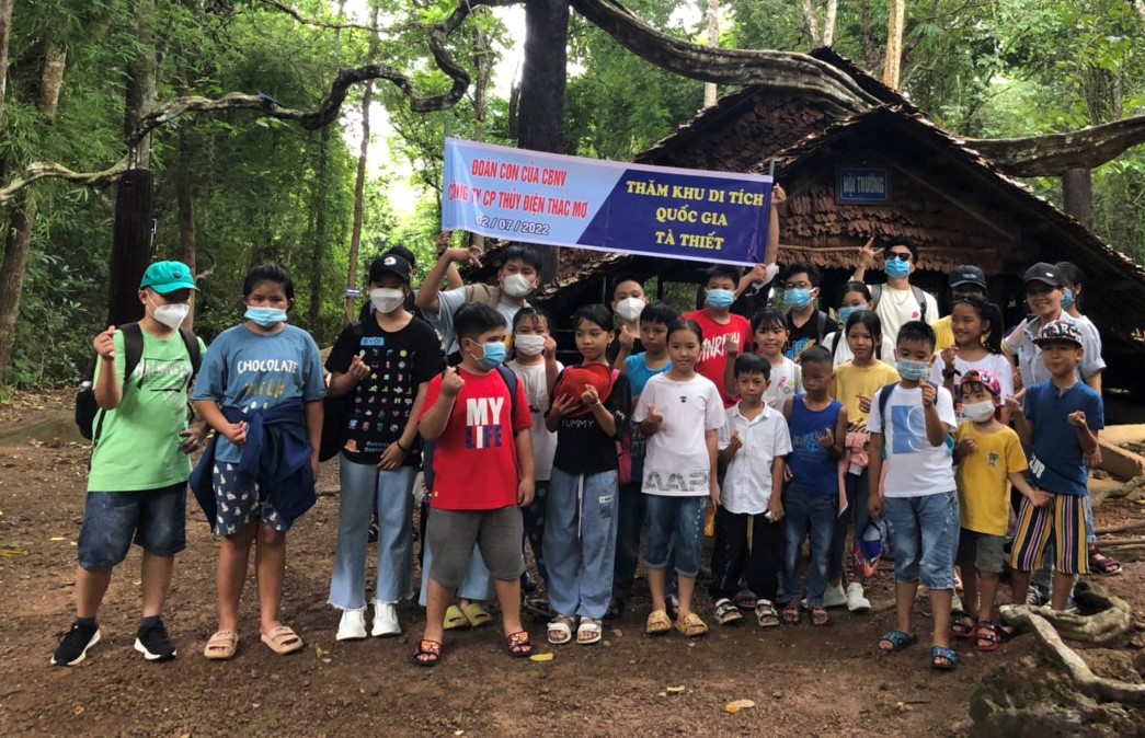 “Địa chỉ đỏ” ở miền Đông Nam Bộ - Căn cứ Tà Thiết chào đón thế hệ kế thừa TMP  đến tham quan