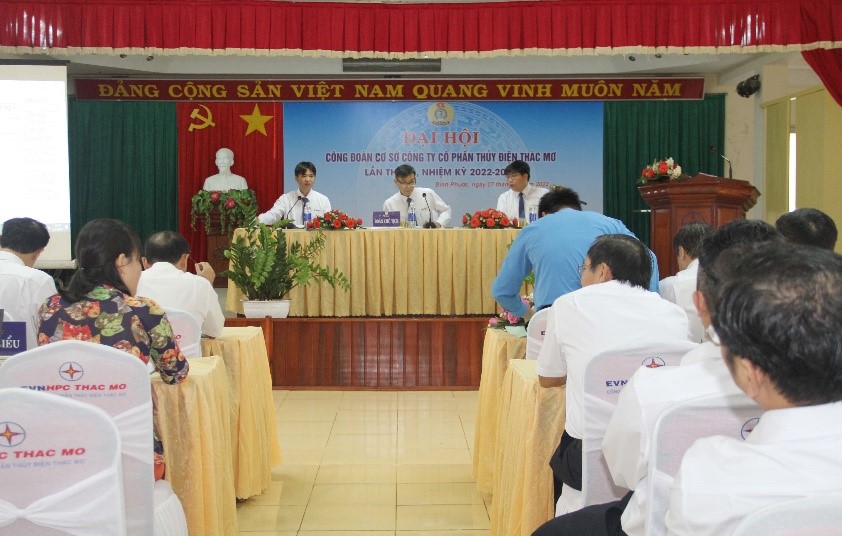 Quang cảnh đại hội