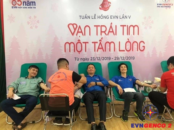 Hưởng ứng Tuần lễ hồng EVN 2019